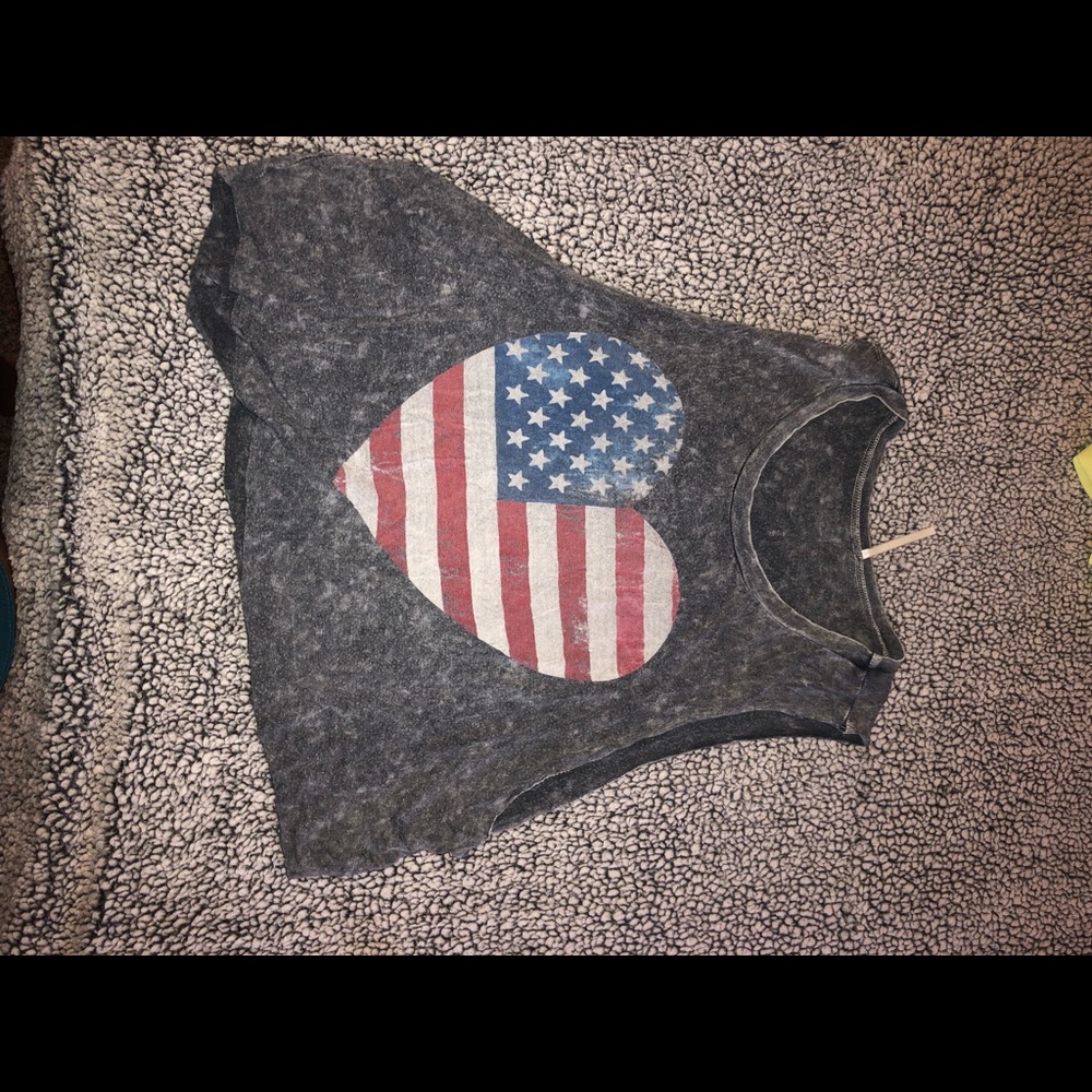 USA Heart Women’s Crop Top